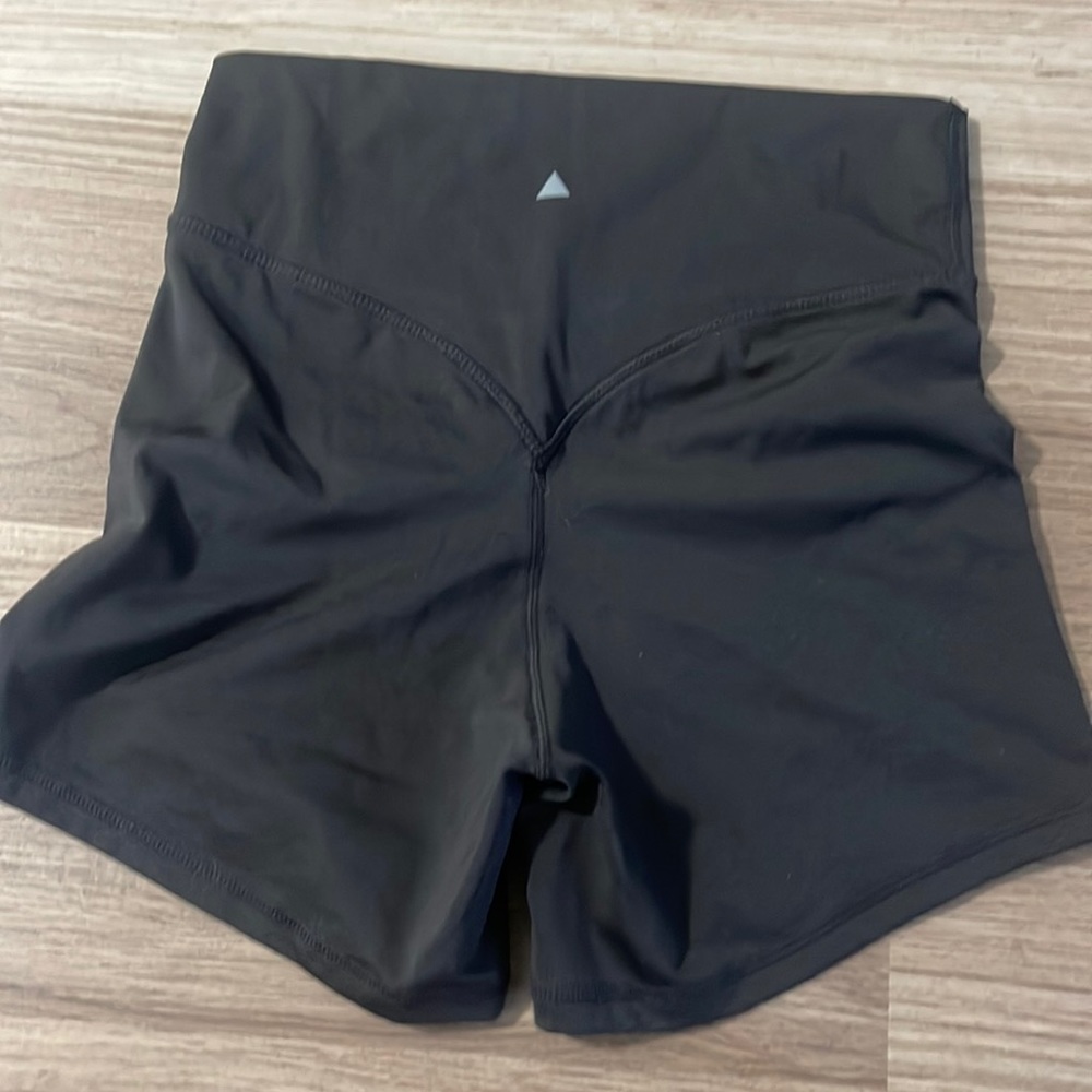 Balance athletica shorts